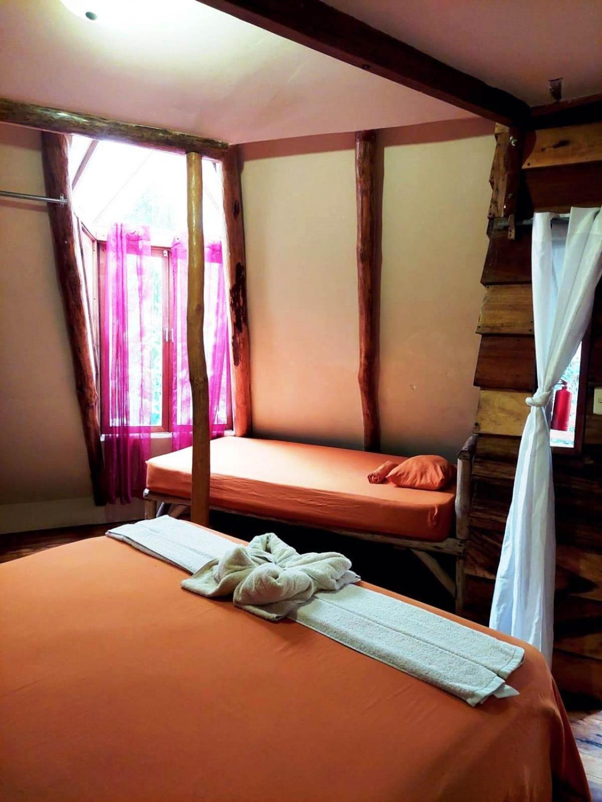 Bed and Breakfast Se Ua Manzanillo  Exterior foto
